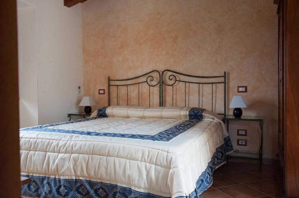 Palizzi Aguni Agriturismo E Locanda חדר תמונה